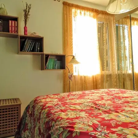 Casa Le Querce Apartment *